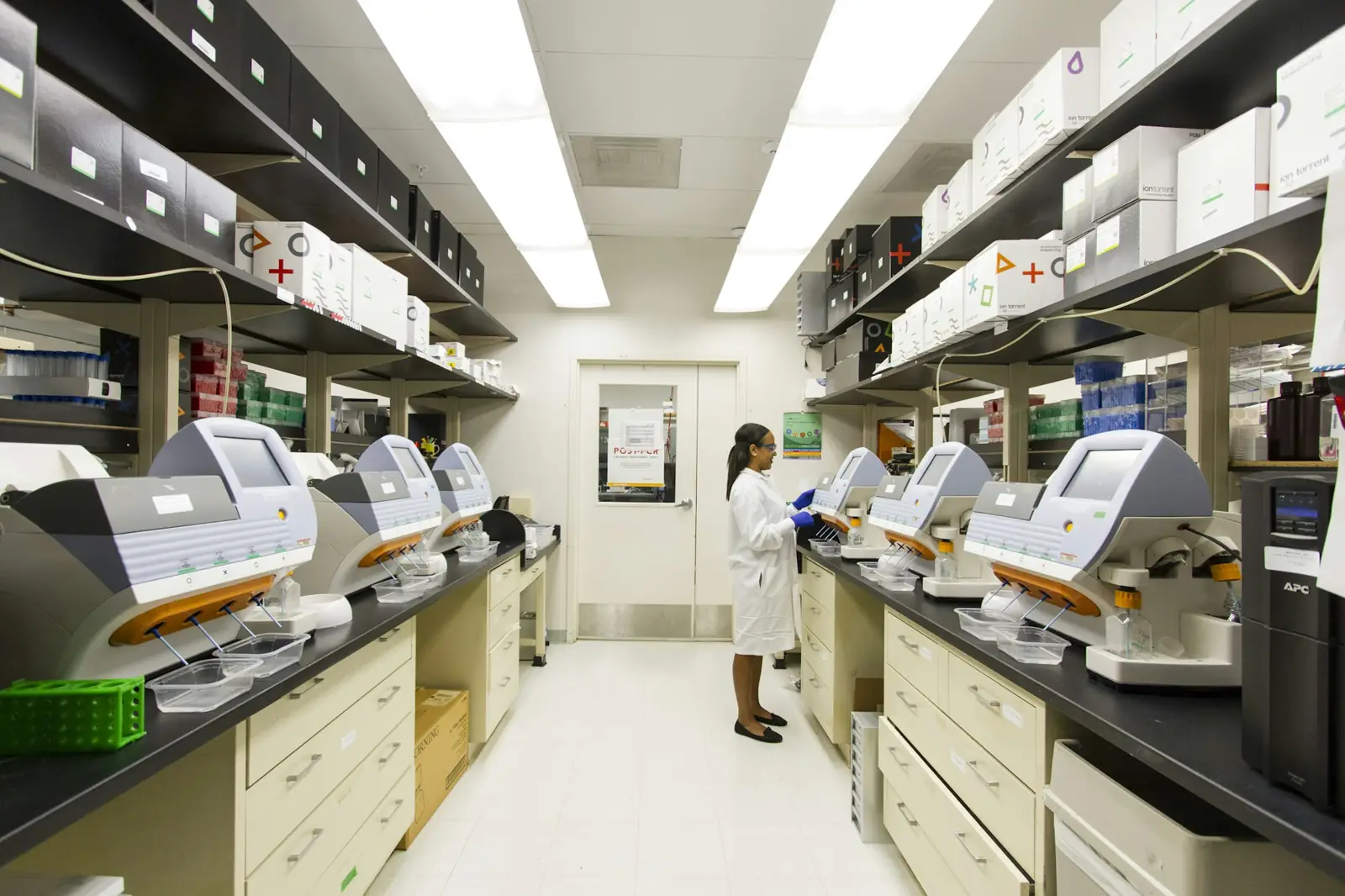 Modern clinical laboratory