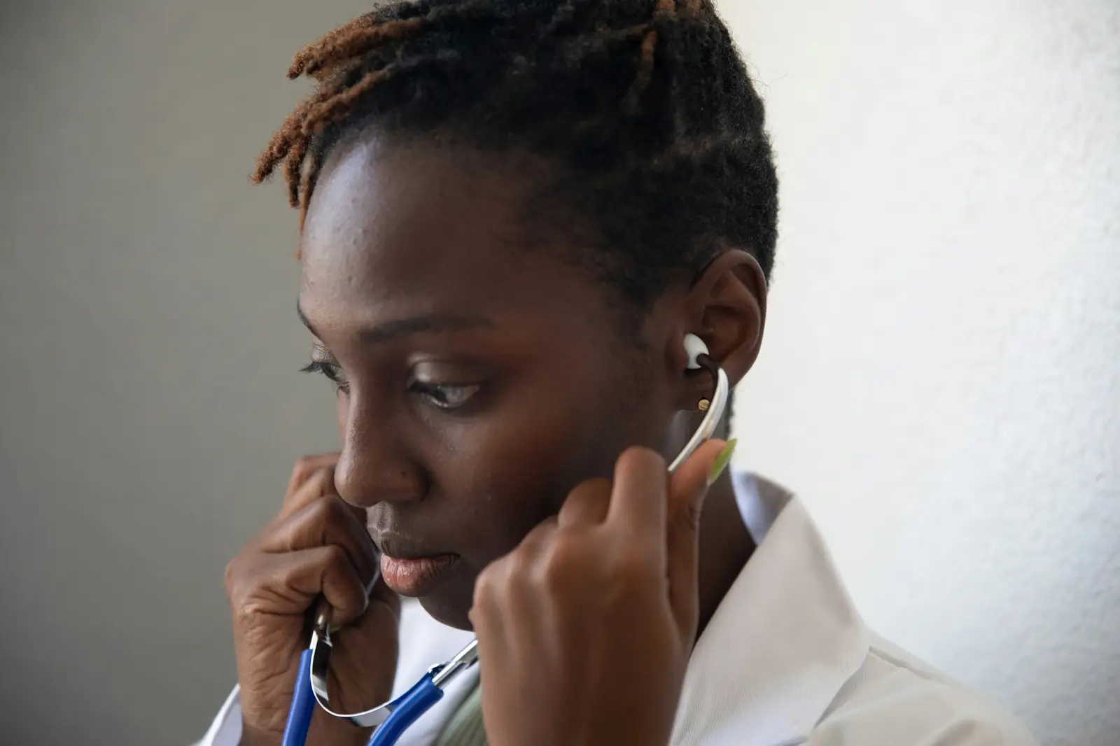 A care coordinator on a phone call